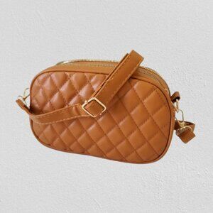 NWT! Brown Faux Leather Purse w/Gold-tone Zippers/Hardware & Quilt Design